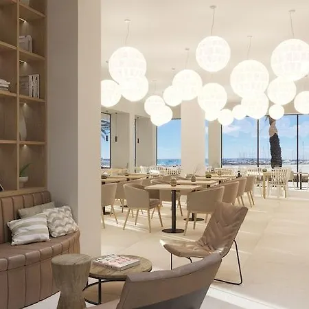 Arenas Otel 4*