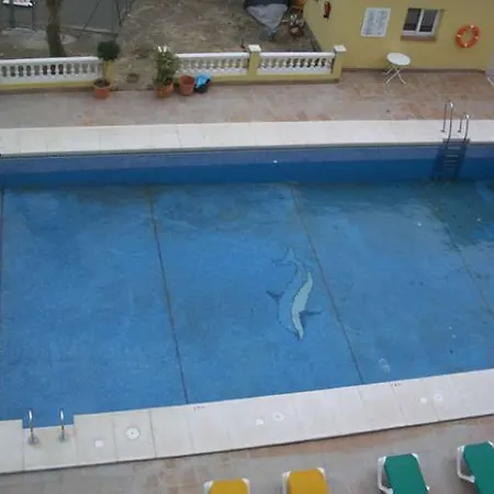 Otel Arenas 4*